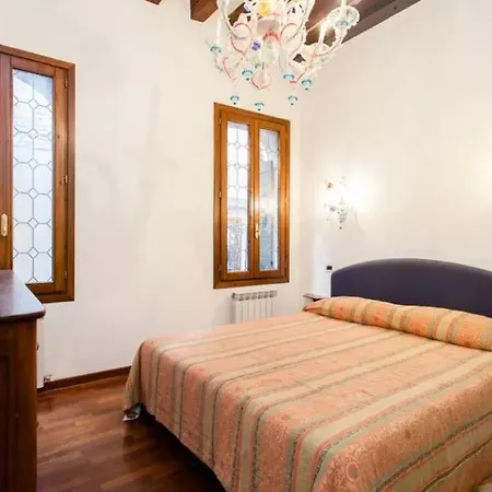Signorile Su Corte Veneziana Apartman *